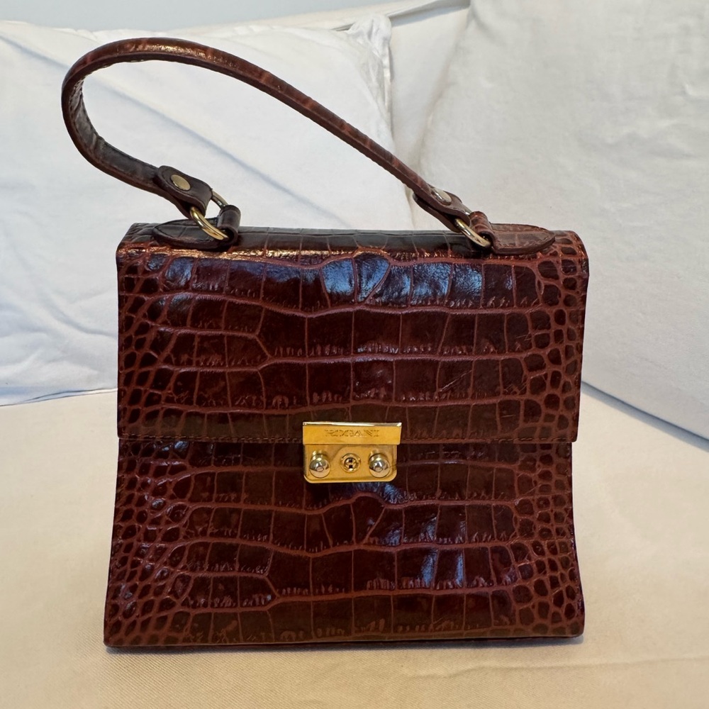 Leather bag